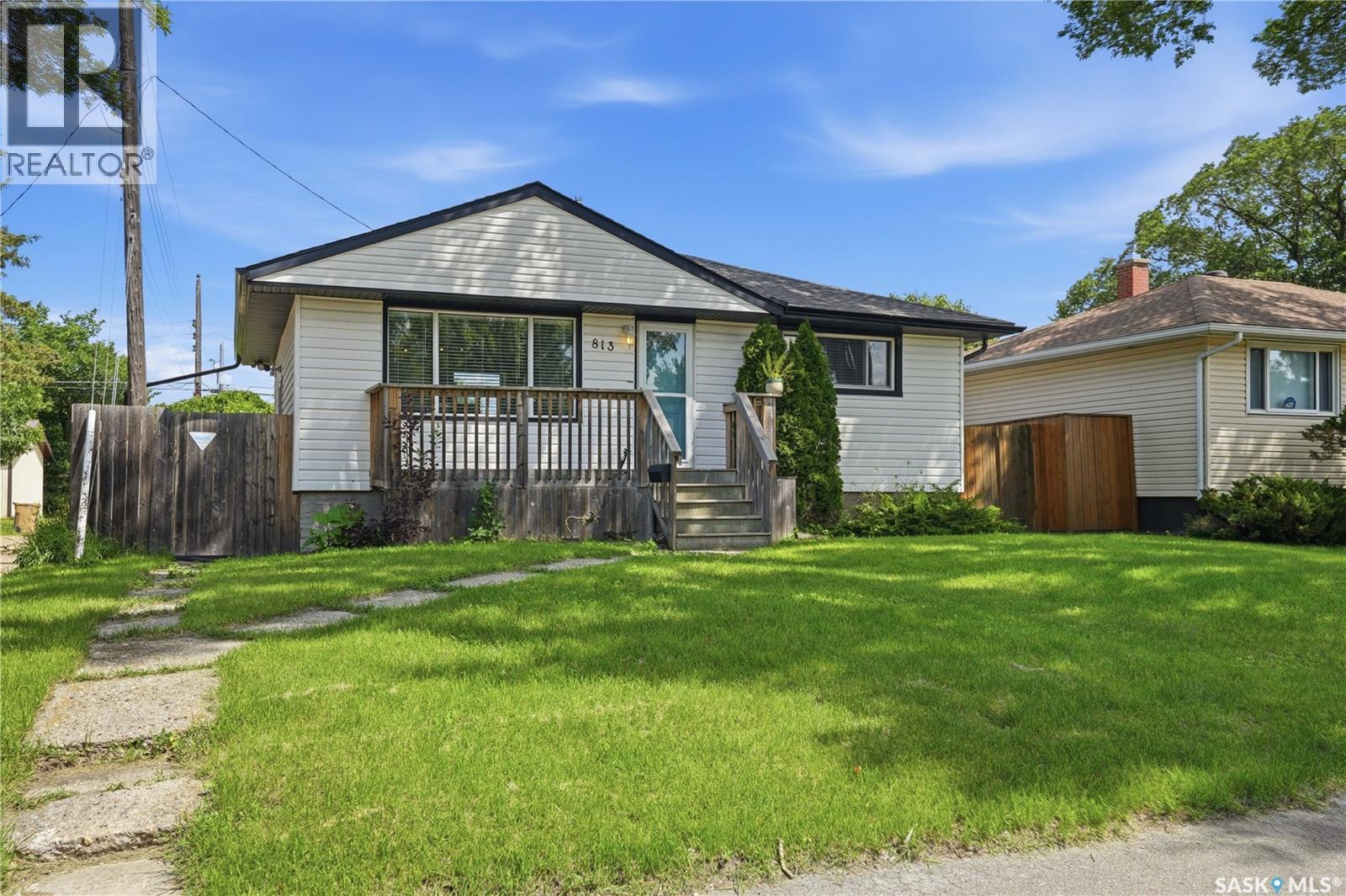 813 HORACE STREET - 2