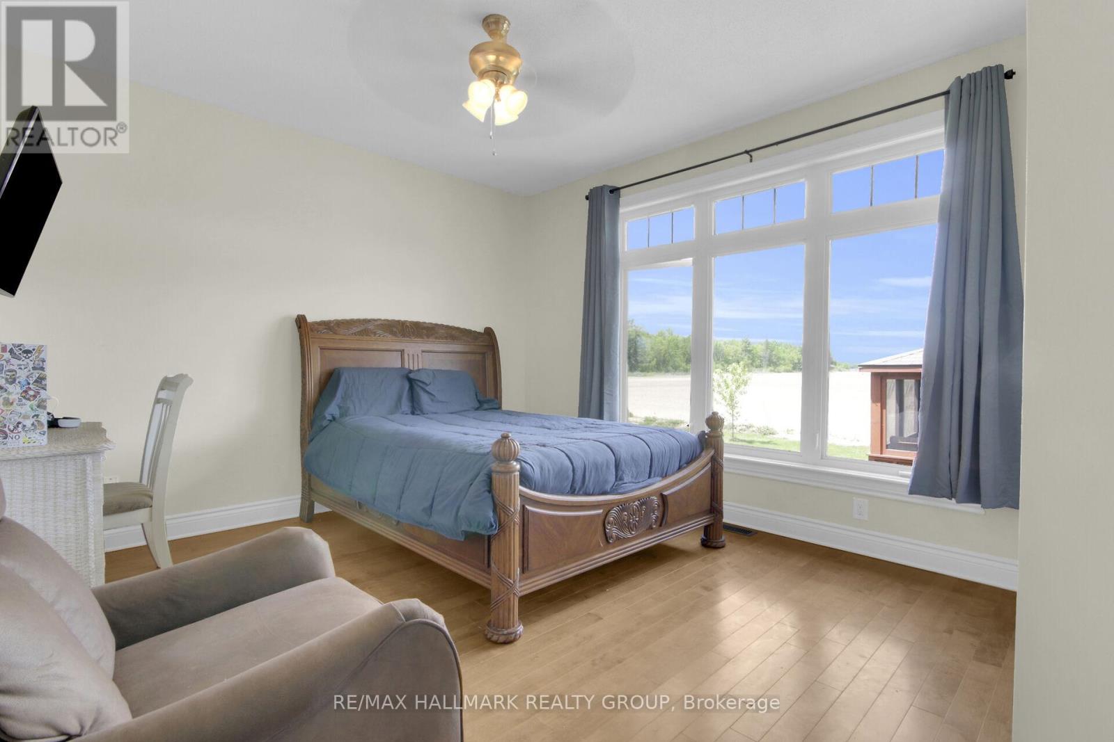 7479 BLEEKS ROAD - 24
