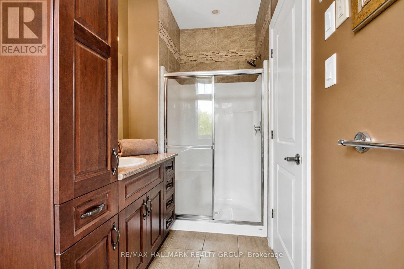 7479 BLEEKS ROAD - 32