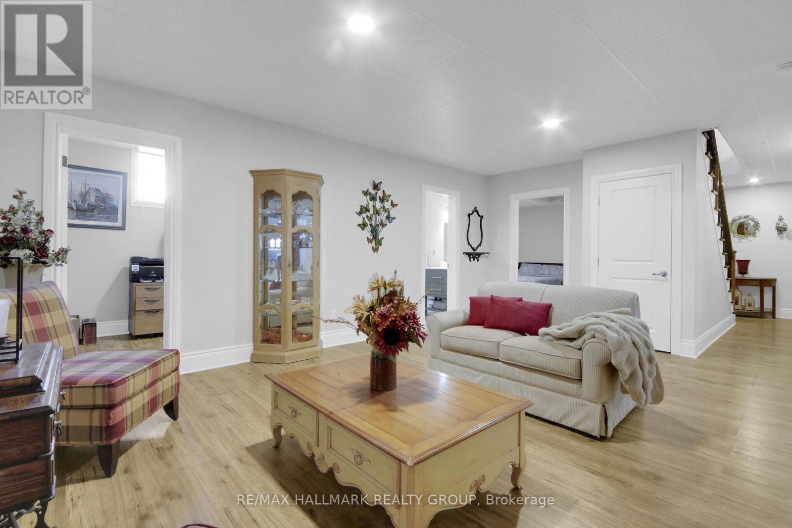 7479 BLEEKS ROAD - 36