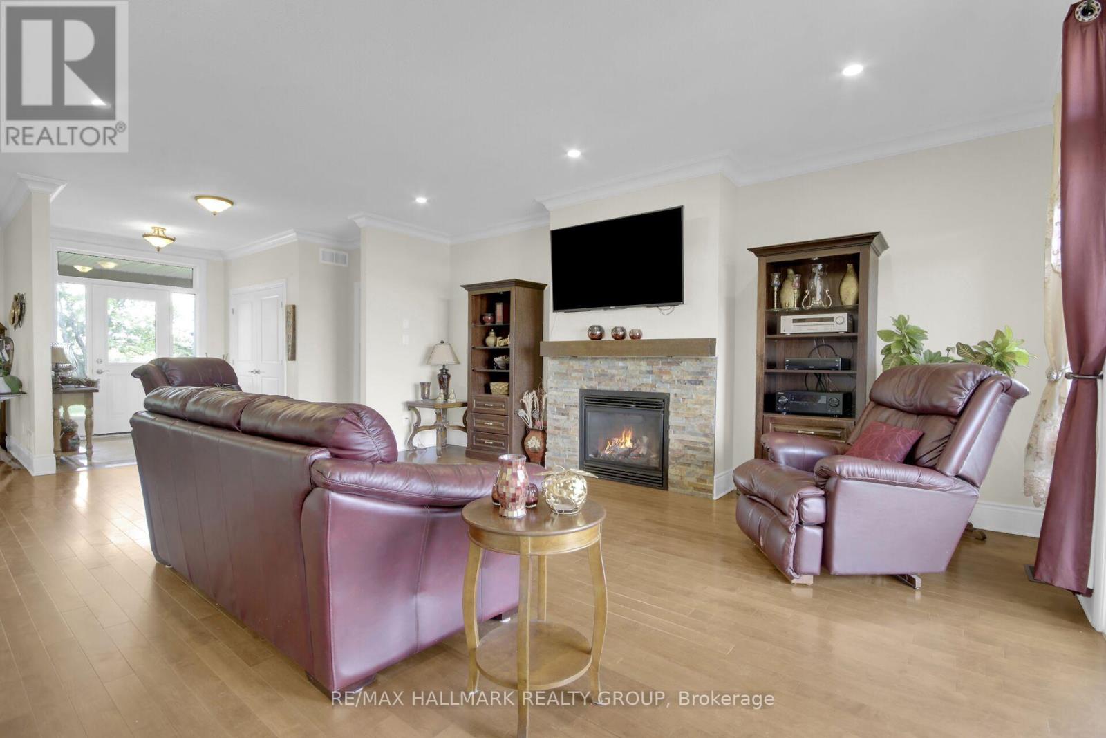 7479 BLEEKS ROAD - 4