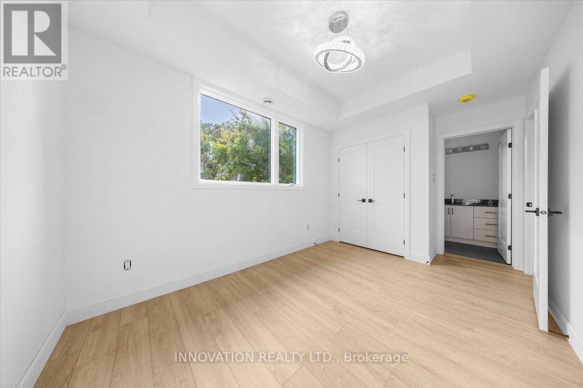 486-2 WENTWORTH AVENUE, Ottawa. Luxury613. By Peter Sagos - Image 19