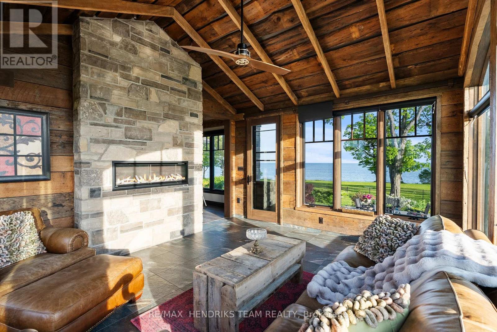 515 SANDY BAY ROAD - 17