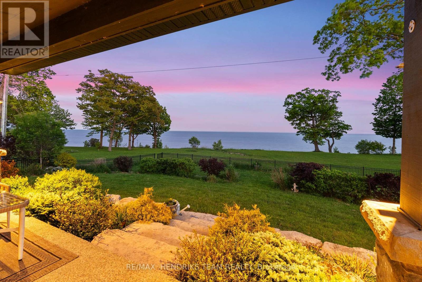 515 SANDY BAY ROAD - 34