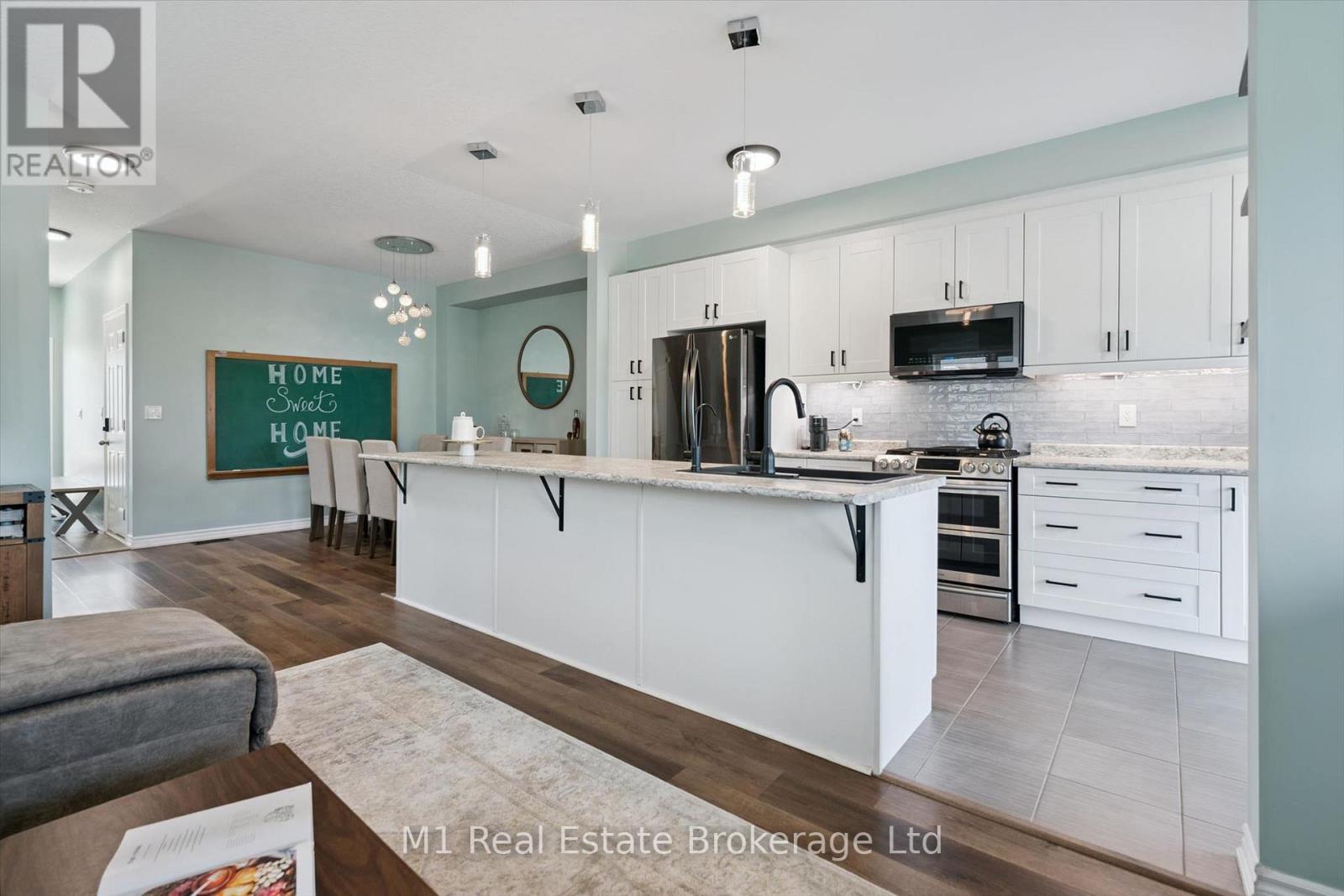 43 COURTNEY STREET - Image 11
