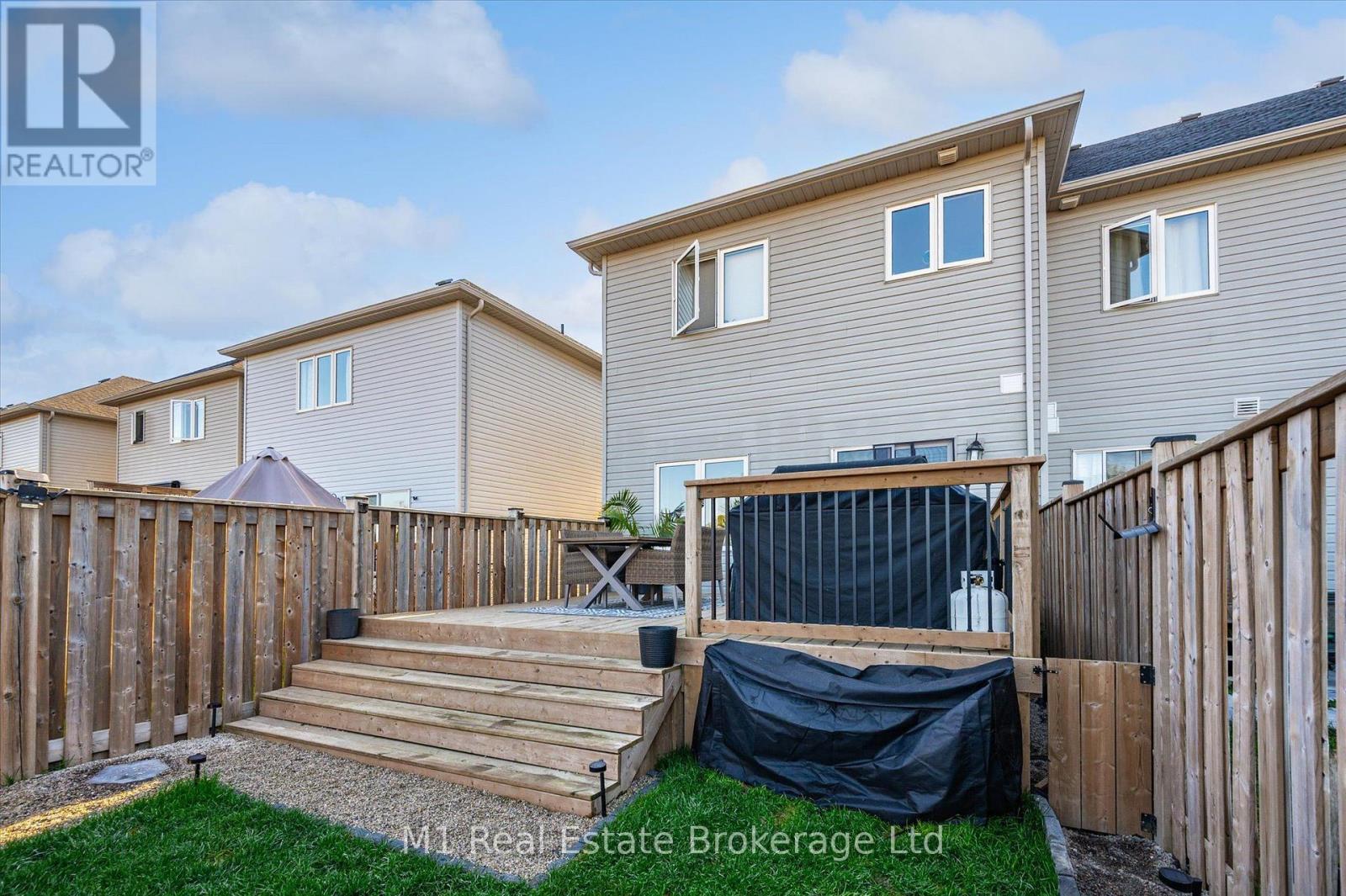 43 COURTNEY STREET - Image 38