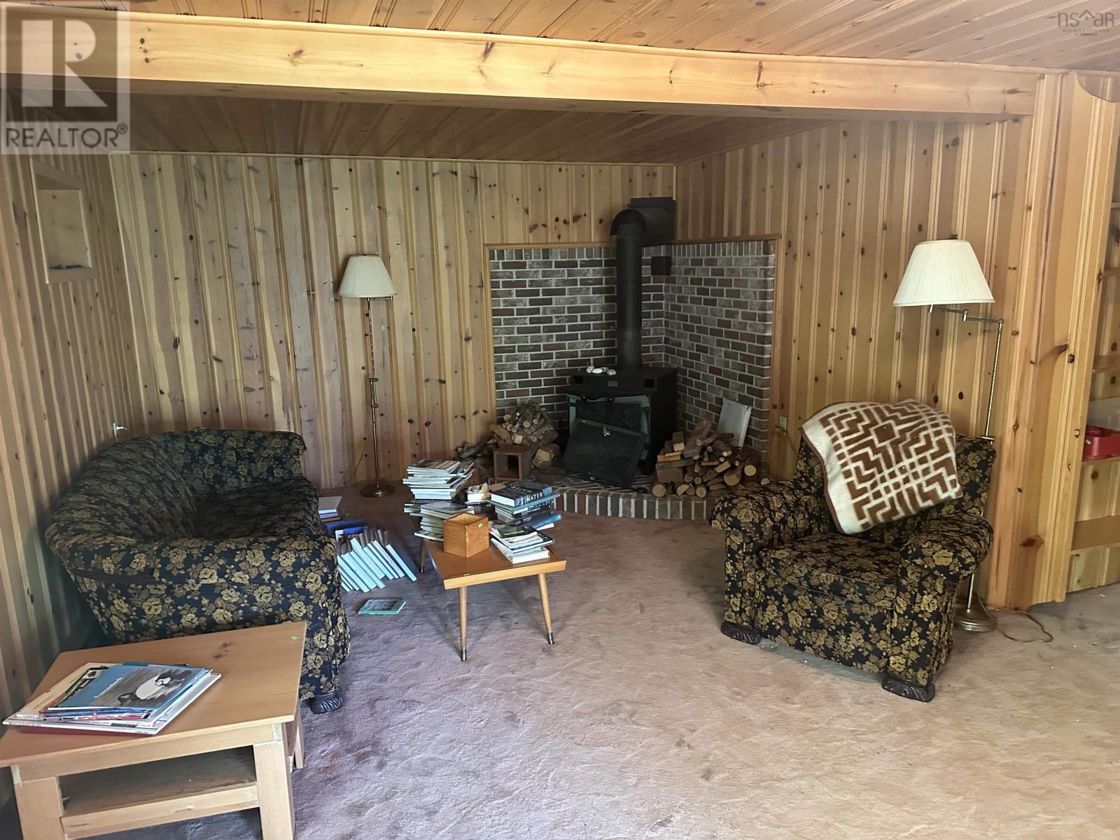 179 Camelot Drive - 16