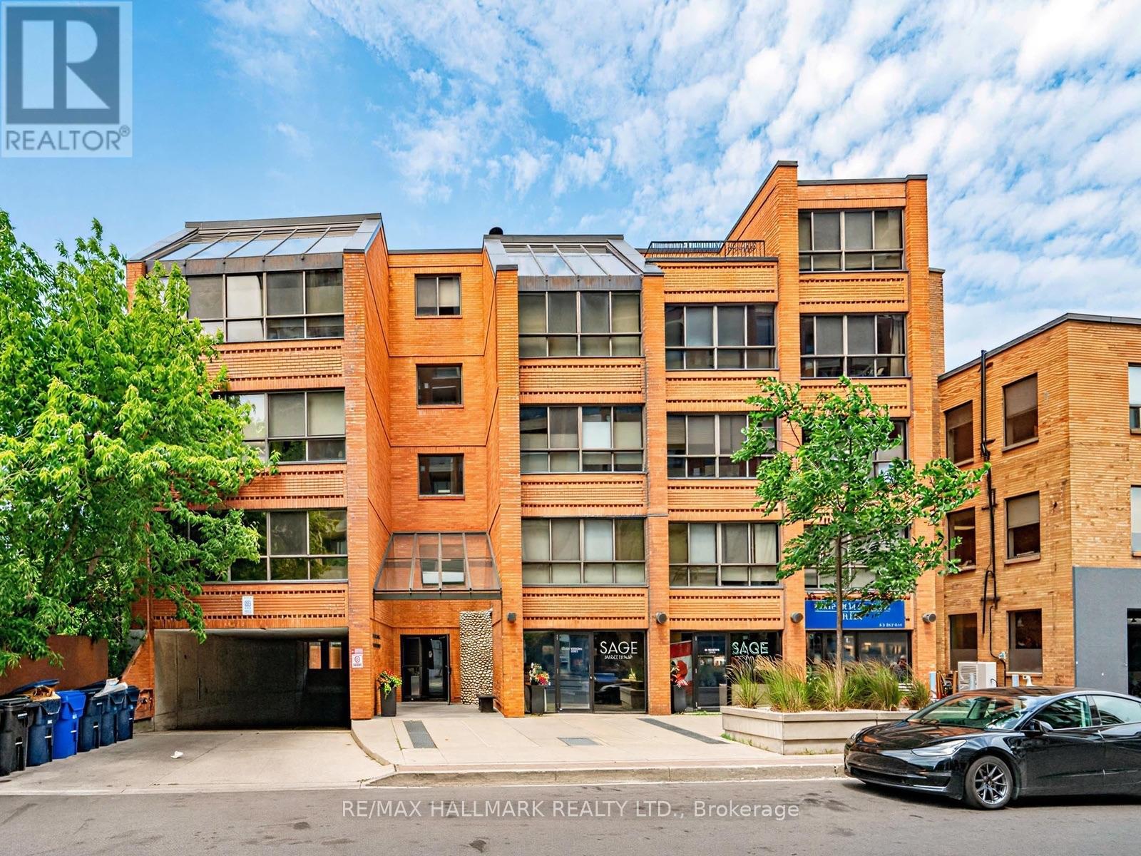 #PH15 20 GLEBE ROAD W - 1