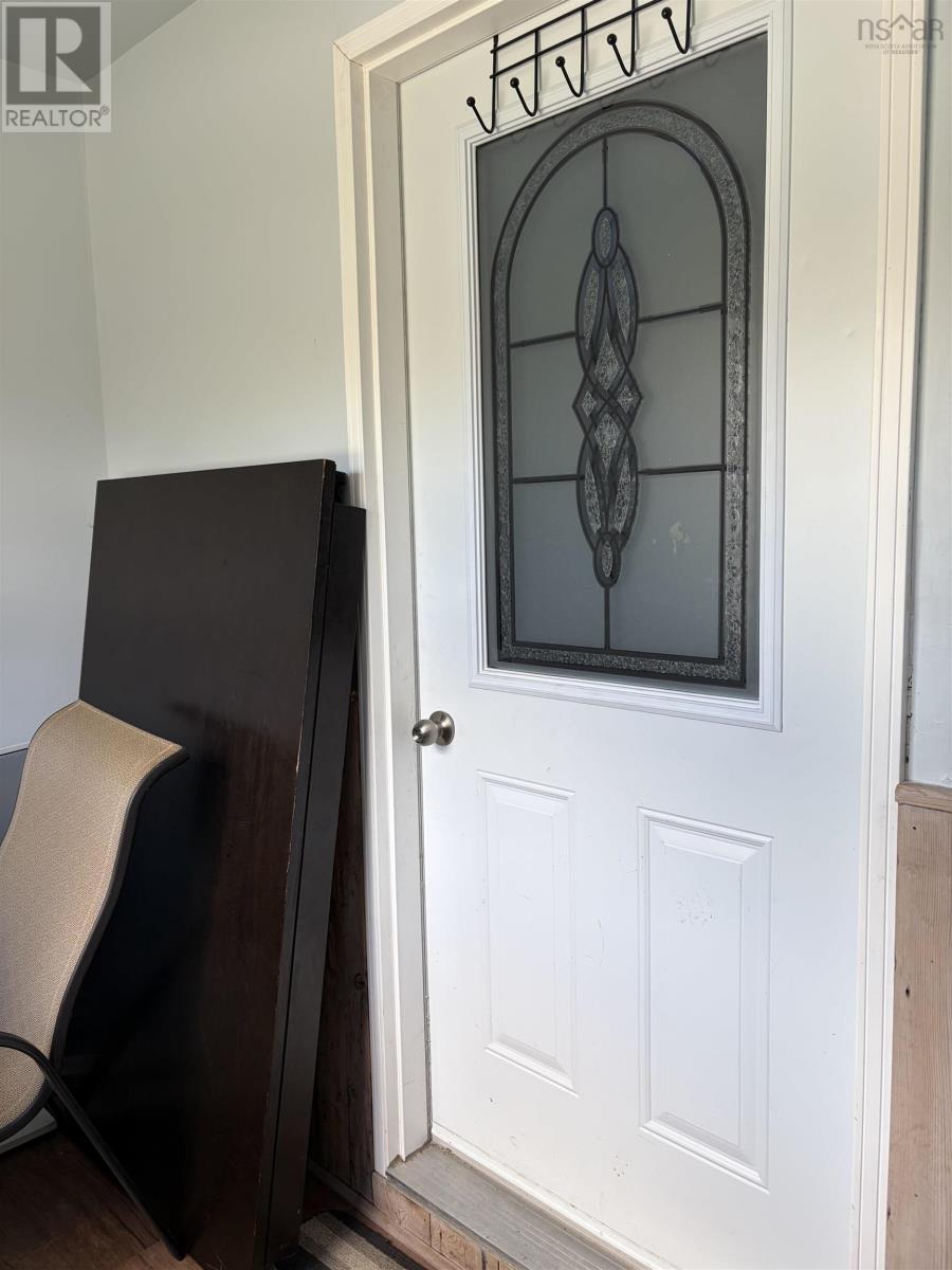 1491 Victoria Road - 27