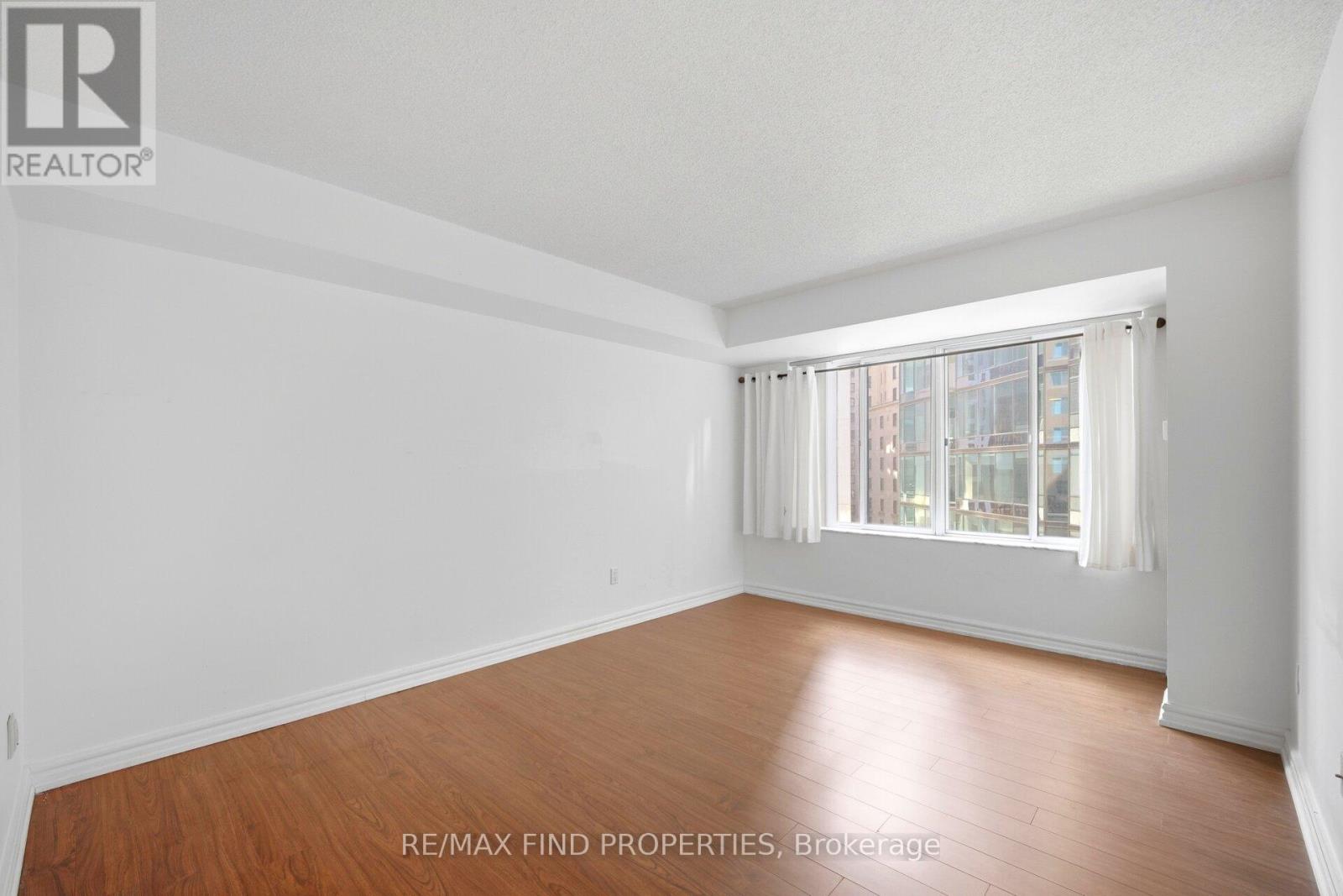 #1203 33 UNIVERSITY AVENUE - 25