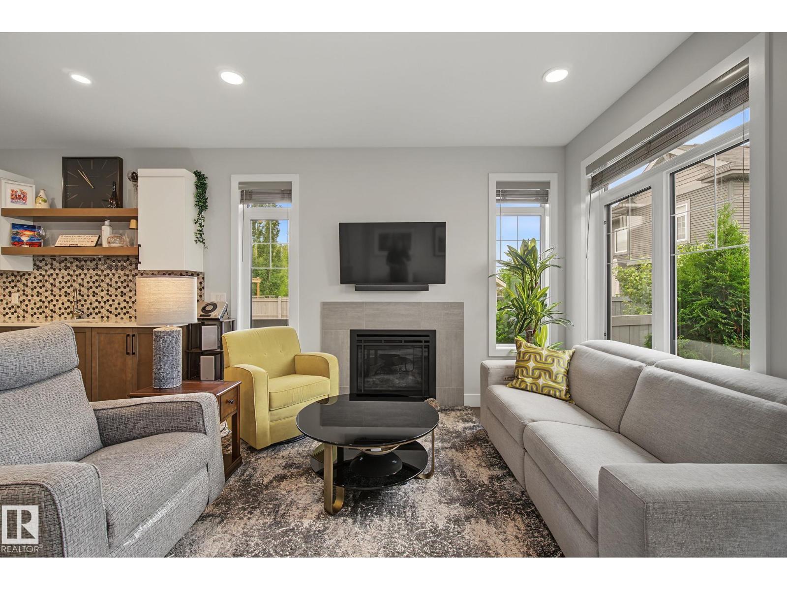 4208 GORESKY CL NW — photo 14