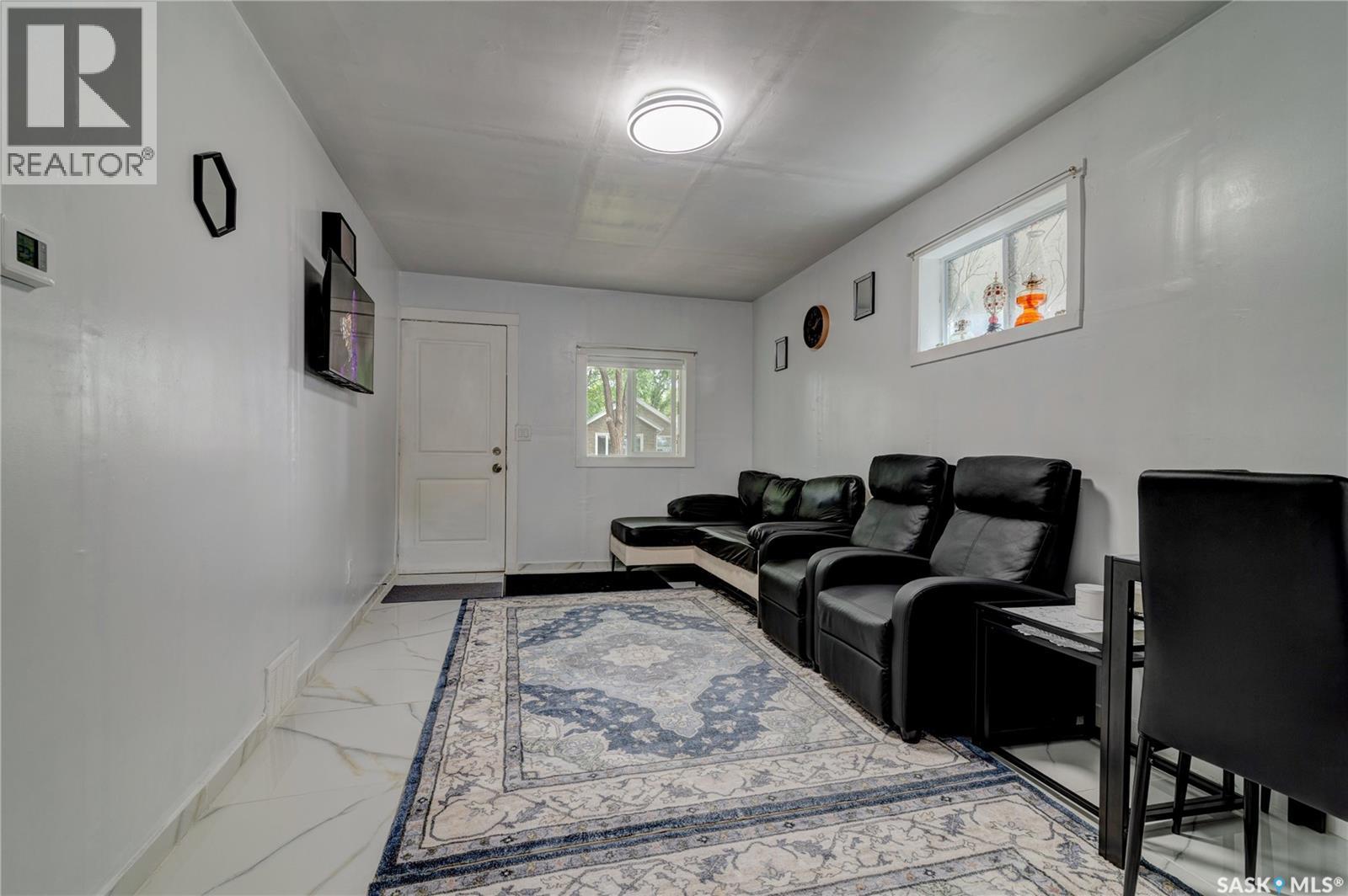 1760 Quebec STREET - 5