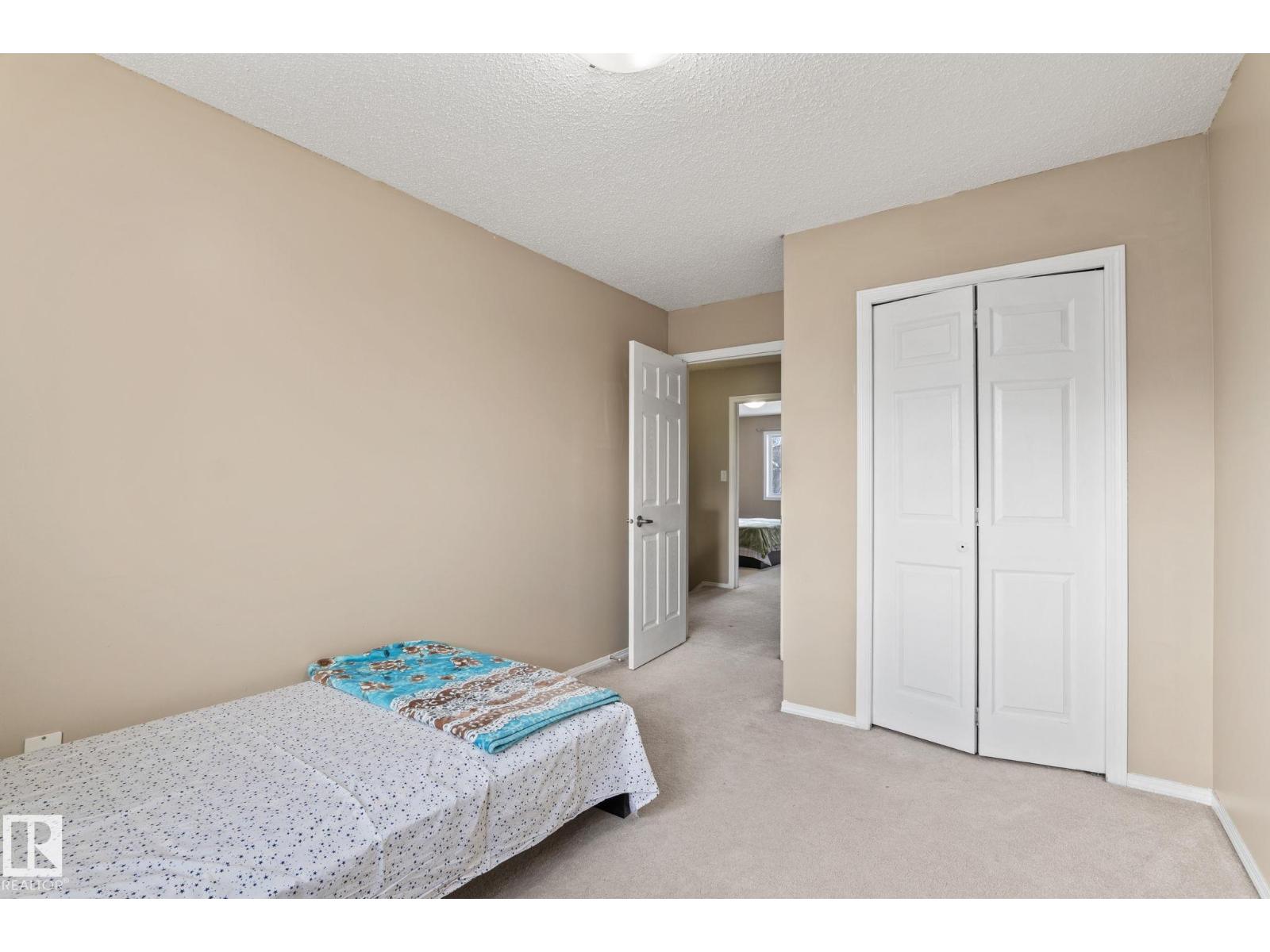 #92 4350 23 ST NW - 20