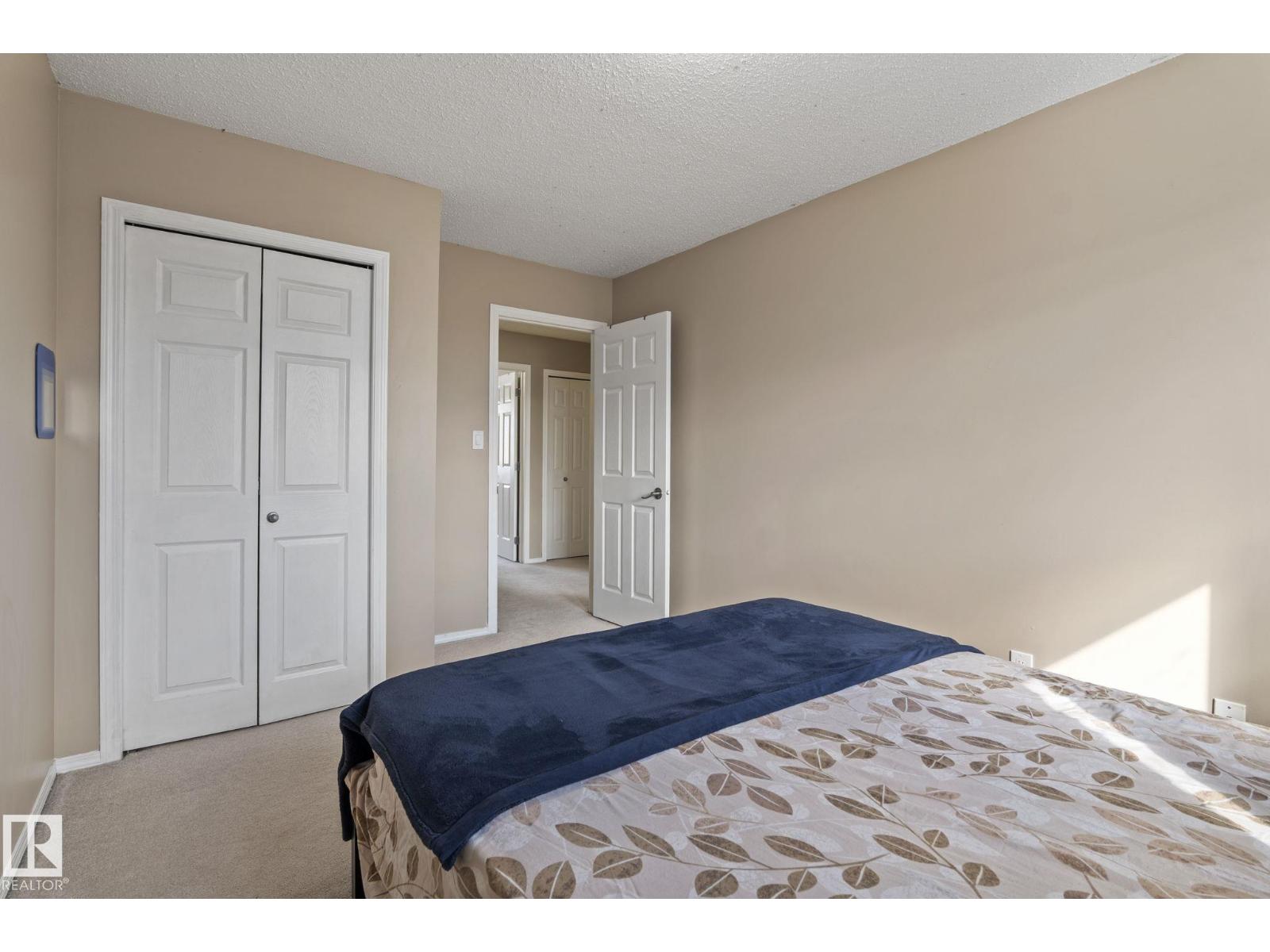 #92 4350 23 ST NW - 23