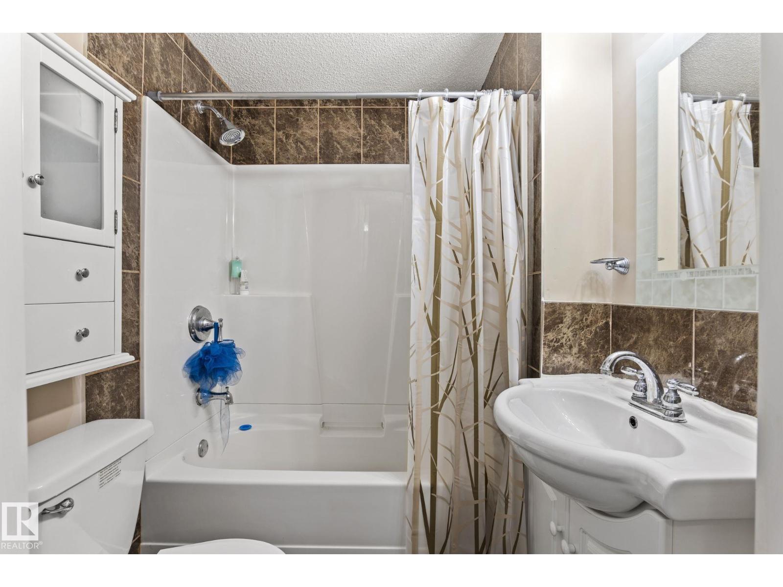 #92 4350 23 ST NW - 26