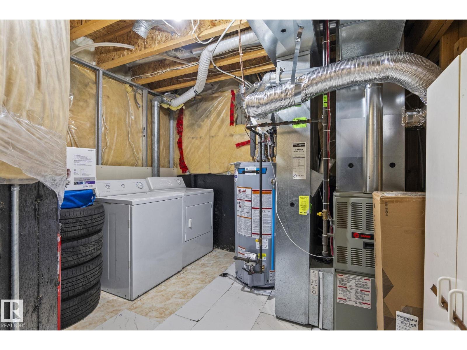 #92 4350 23 ST NW - 27