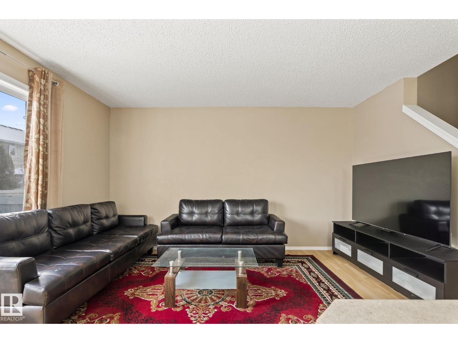 #92 4350 23 ST NW - 7
