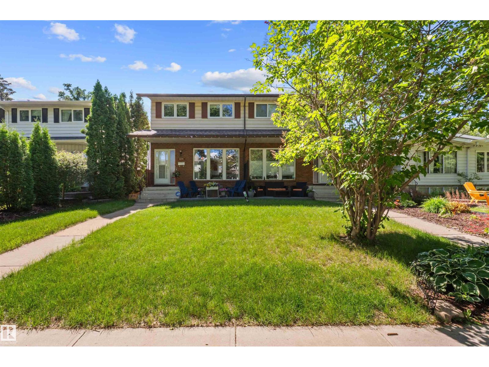 10940 123 St NW photo 2 — MLS® E4498148