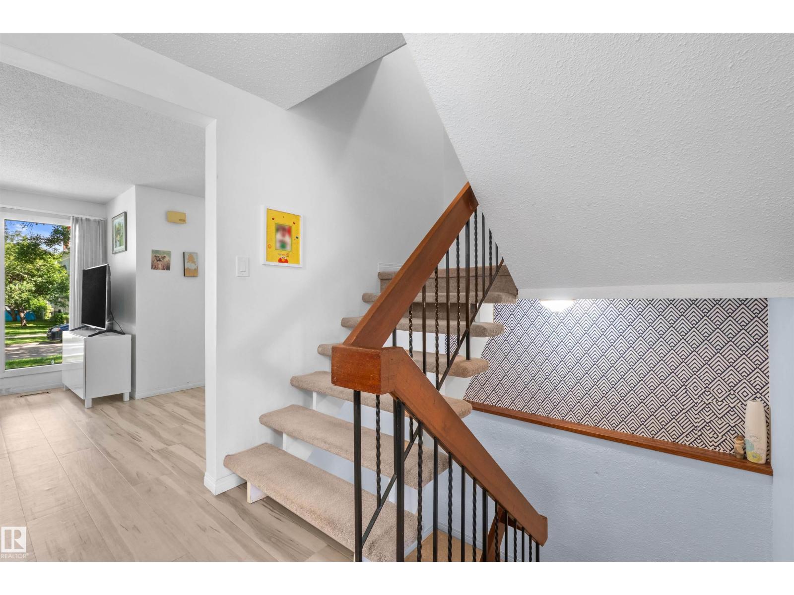10940 123 ST NW — photo 25
