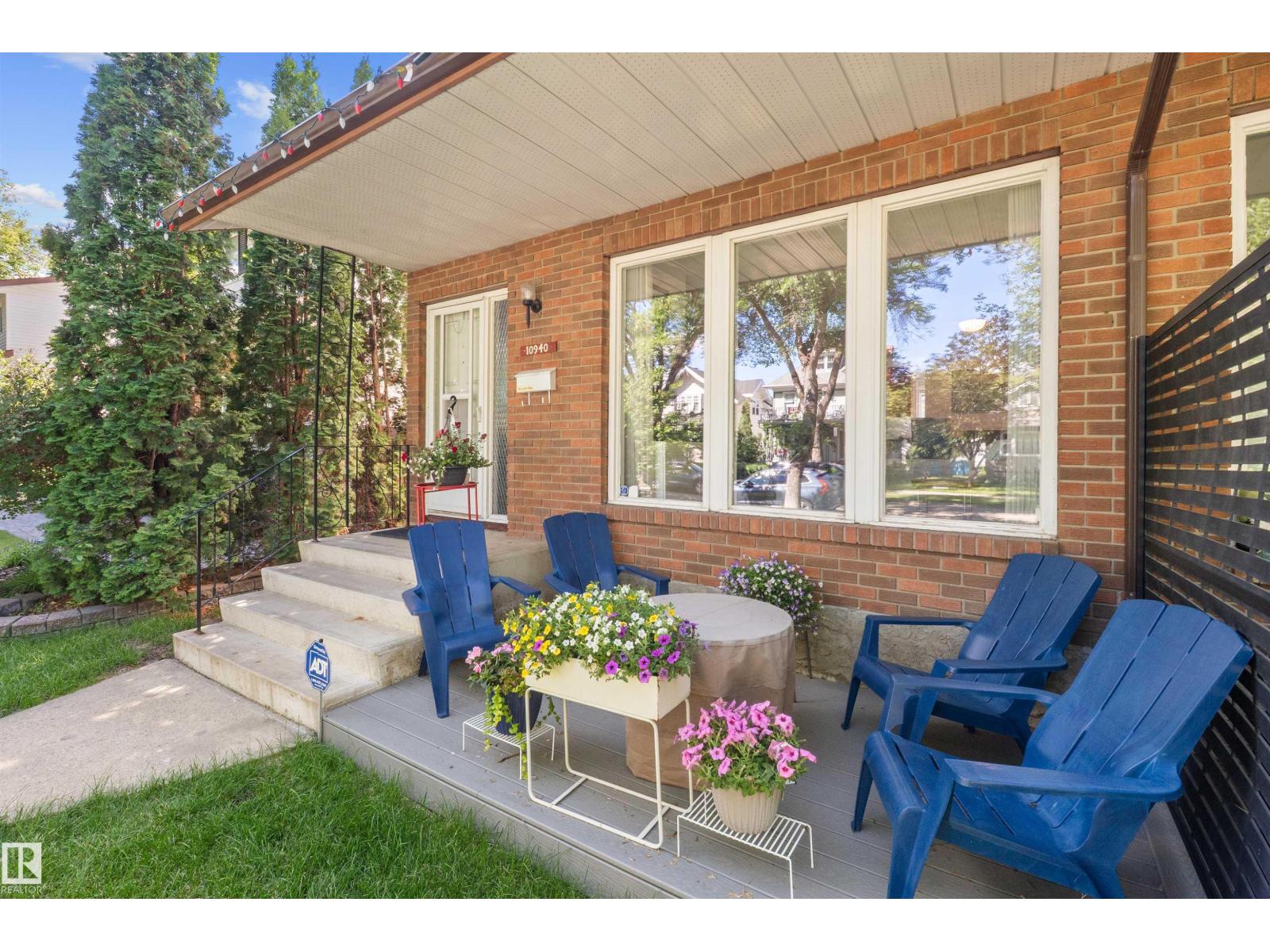 10940 123 St NW photo 4 — MLS® E4498148
