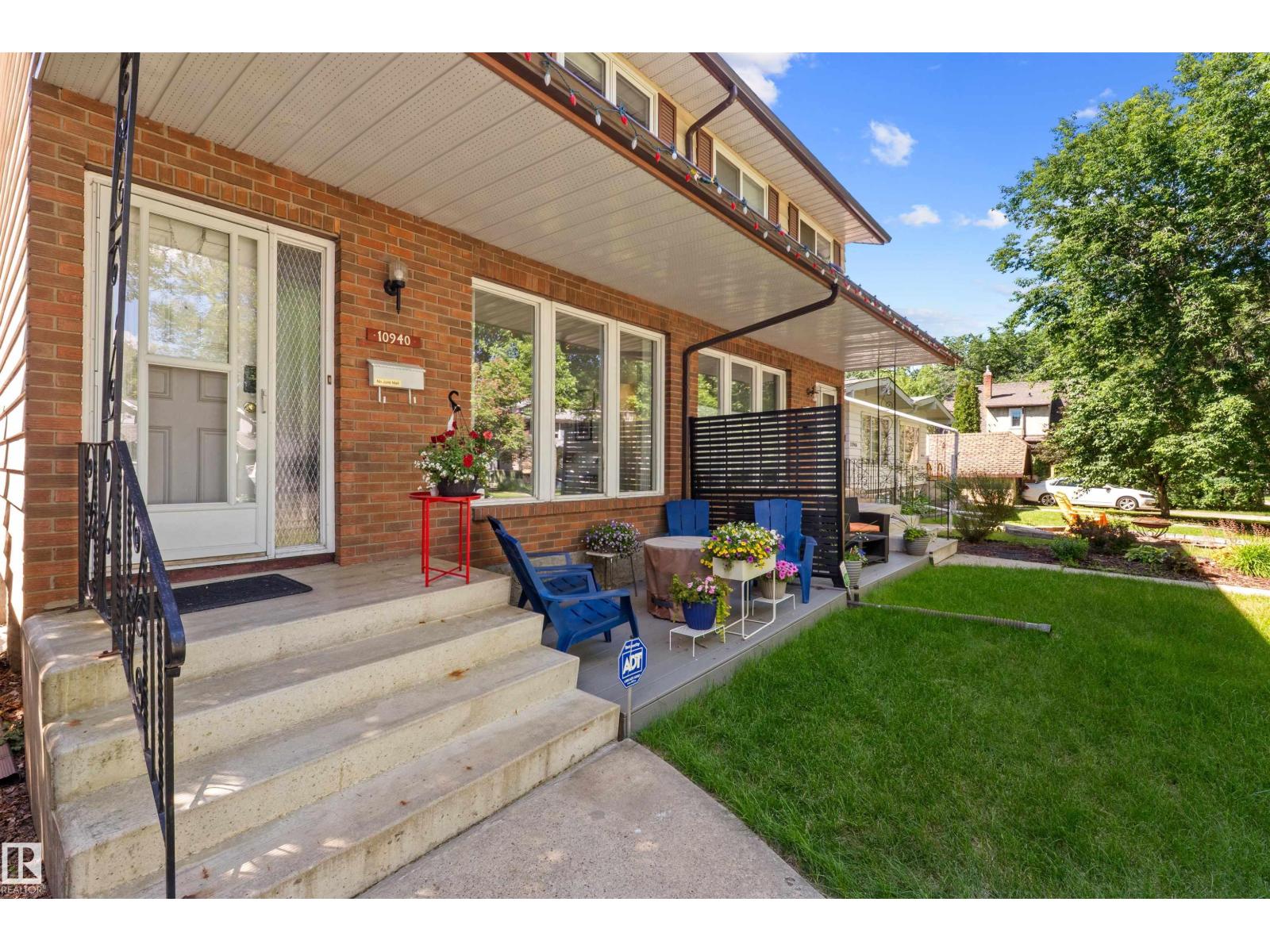 10940 123 St NW photo 5 — MLS® E4498148