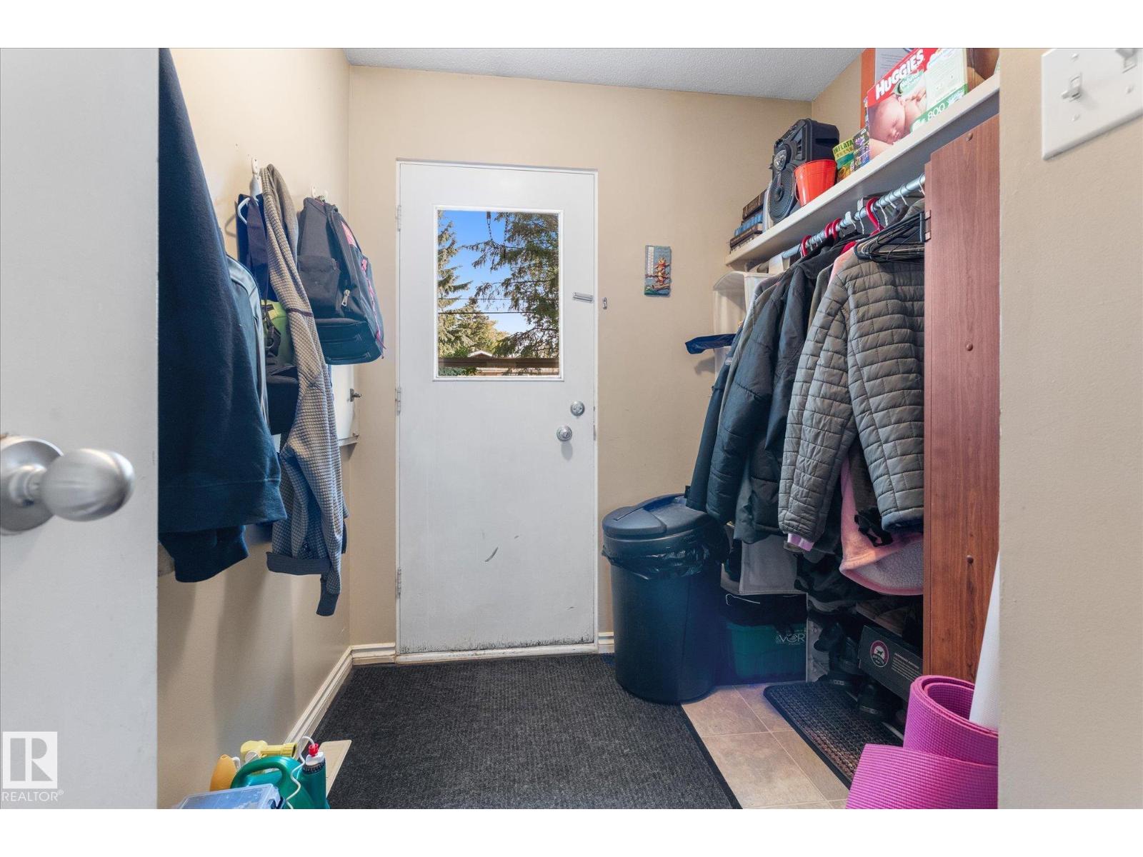 869 ALDER AV - 25