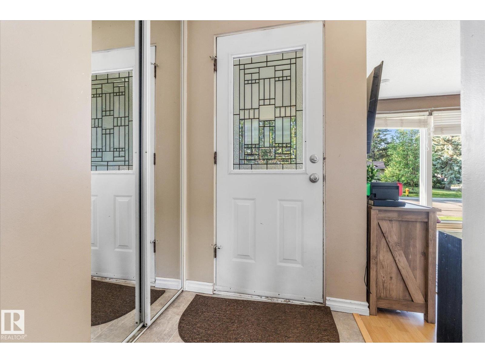 869 ALDER AV - 6