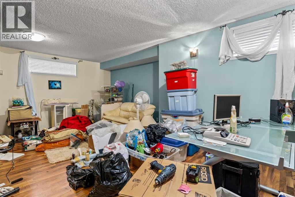 303 Bridlemeadows Common SW - 35