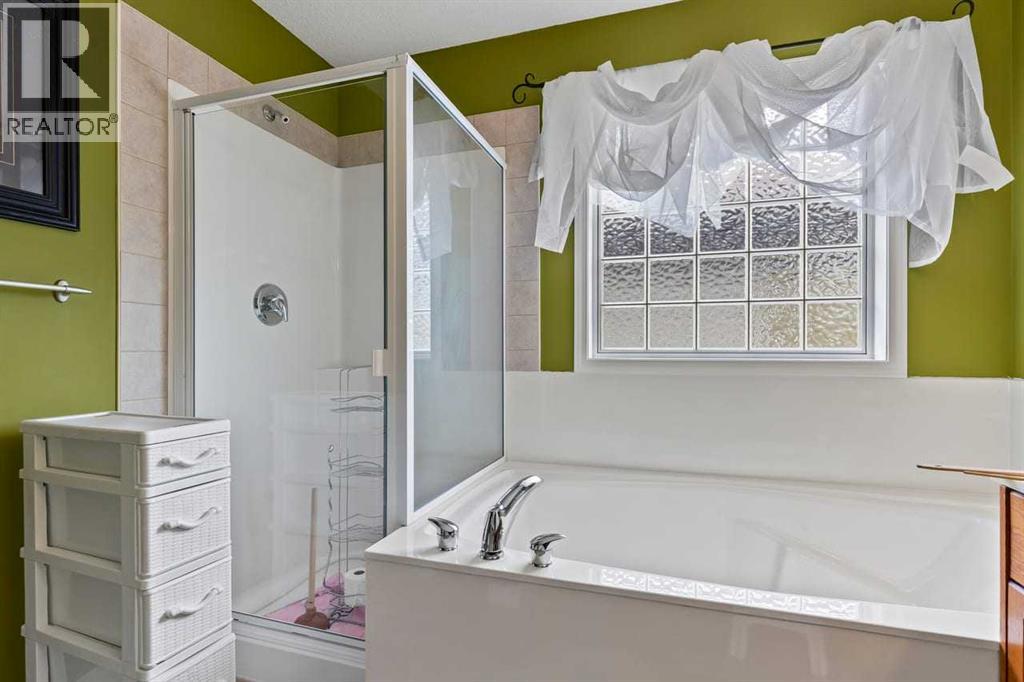 303 Bridlemeadows Common SW - 22