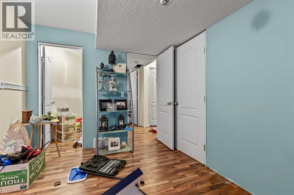 303 Bridlemeadows Common SW - 40