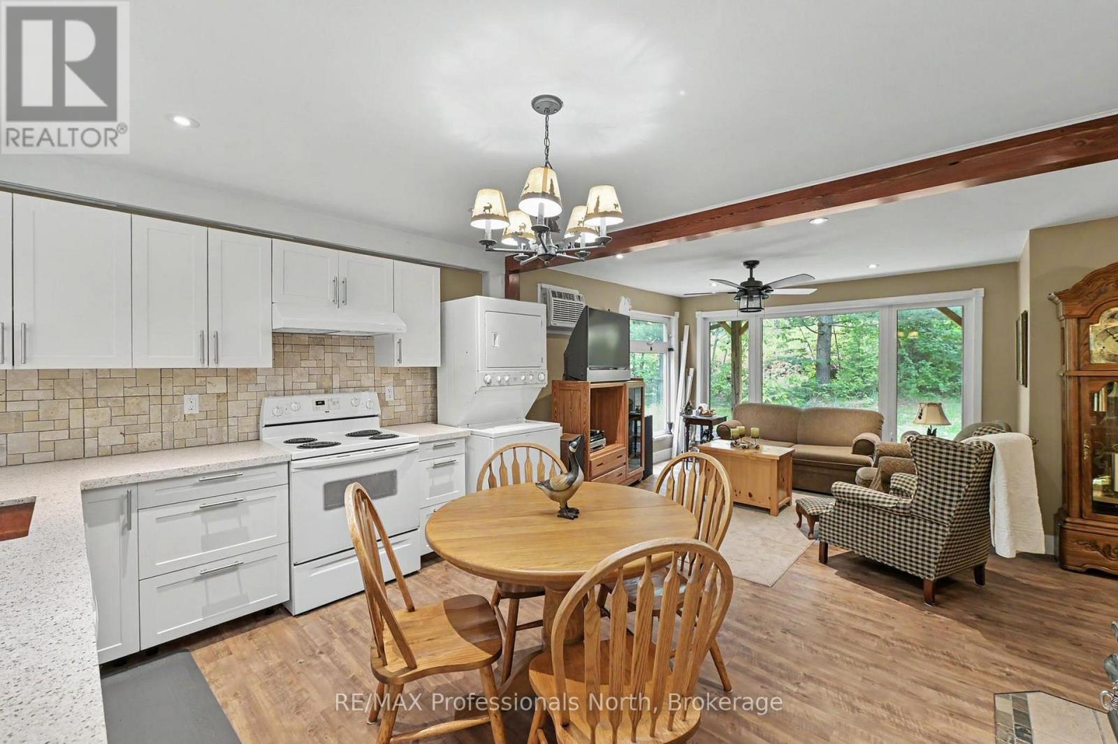 1010 CORDOVA ROAD - 32