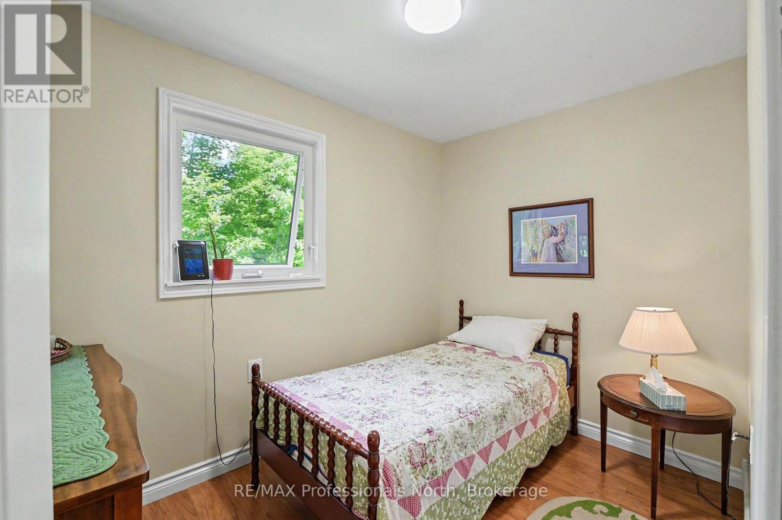 1010 CORDOVA ROAD - 10