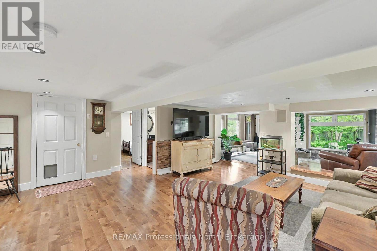 1010 CORDOVA ROAD - 17