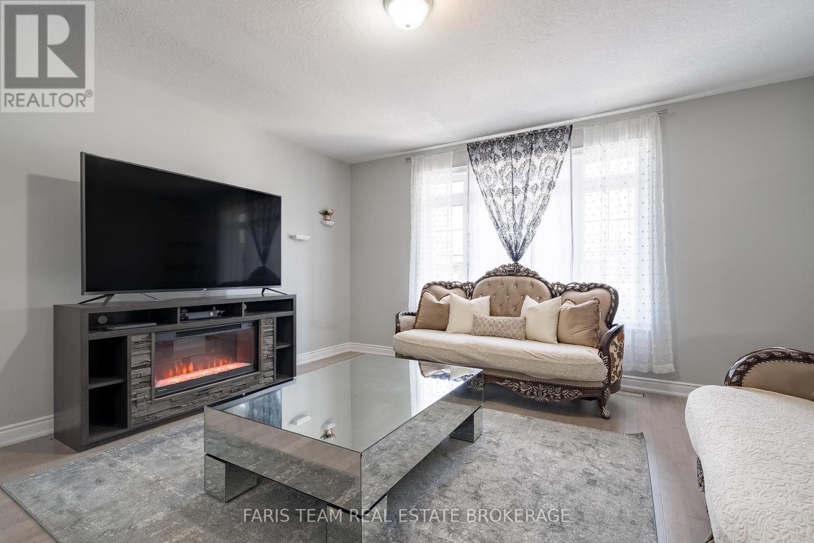 236 EIGHTH AVENUE - 18