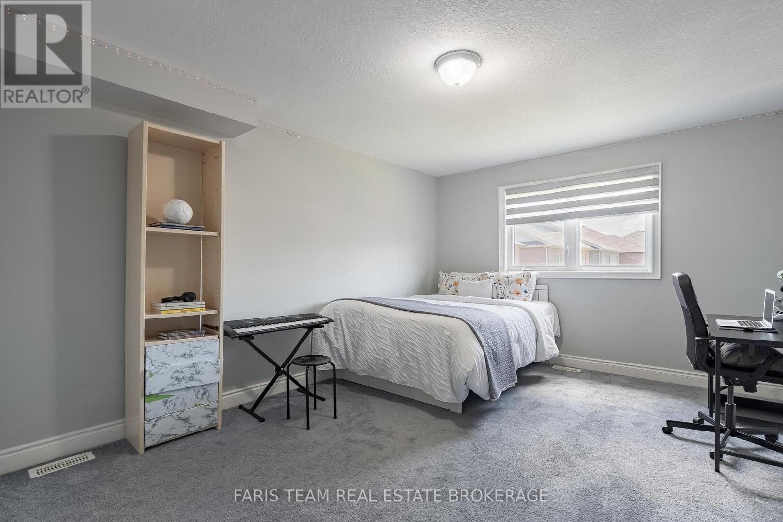 236 EIGHTH AVENUE - 20