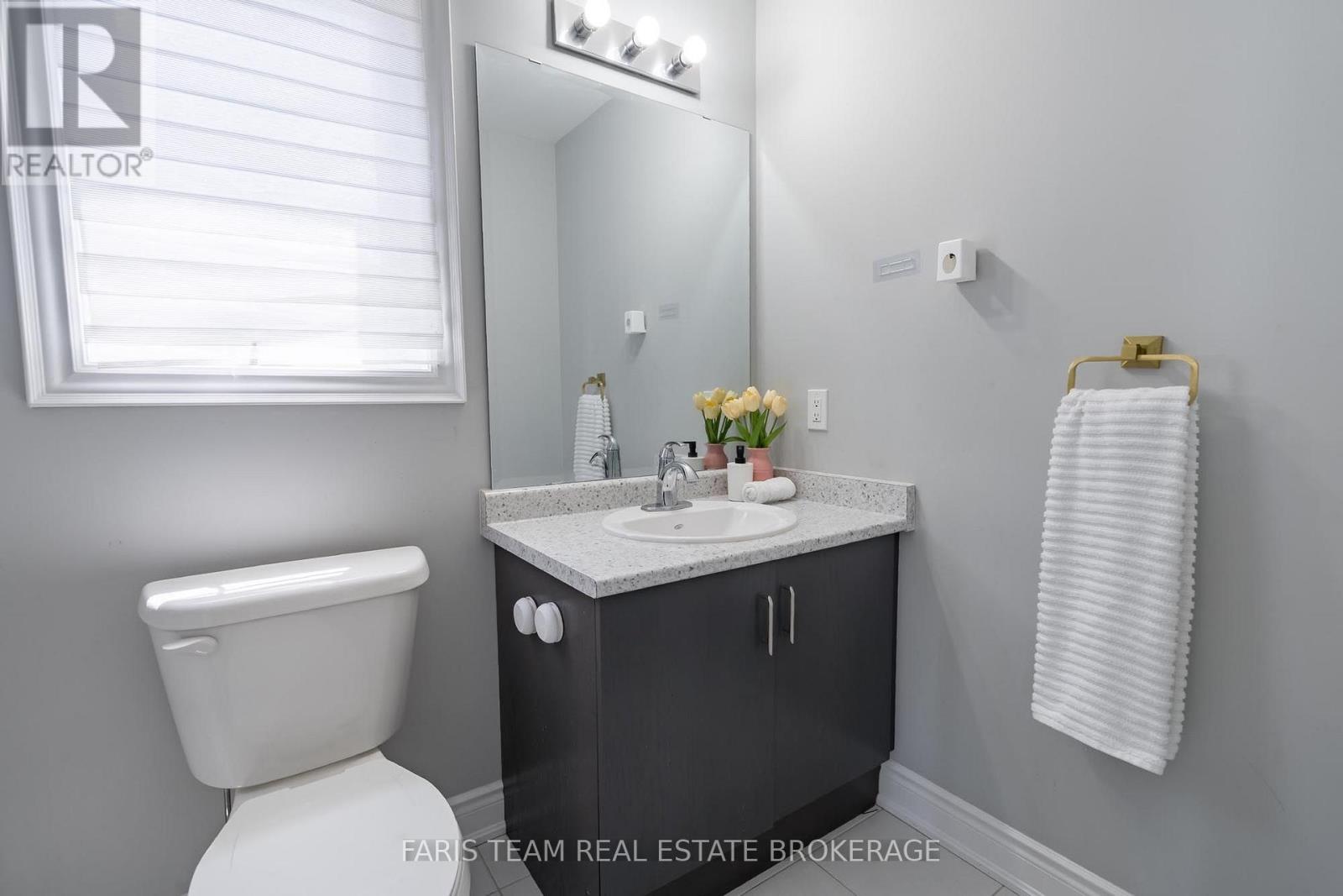 236 EIGHTH AVENUE - 32