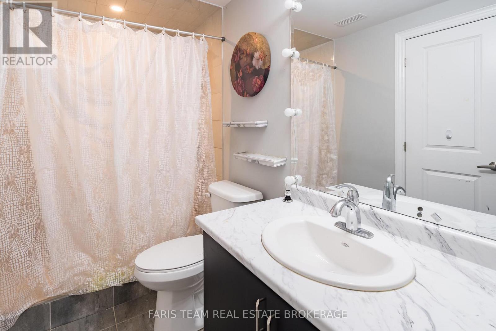 236 EIGHTH AVENUE - 39
