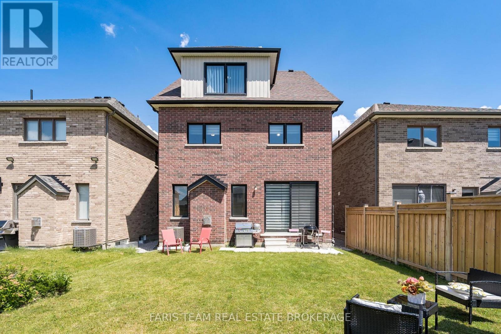 236 EIGHTH AVENUE - 41