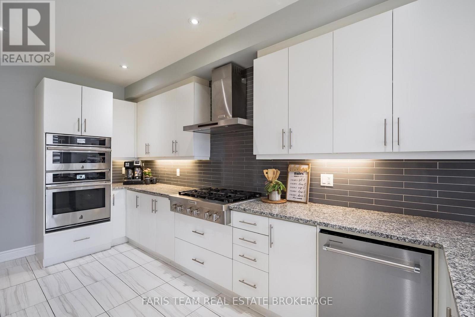 236 EIGHTH AVENUE - 6
