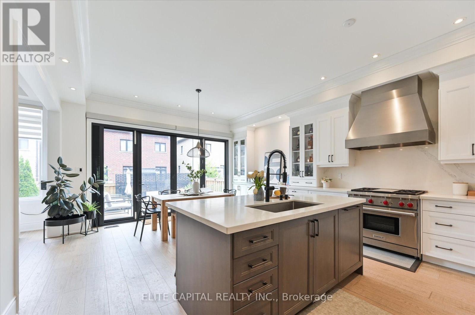 8 GOLD CREEK STREET - 10