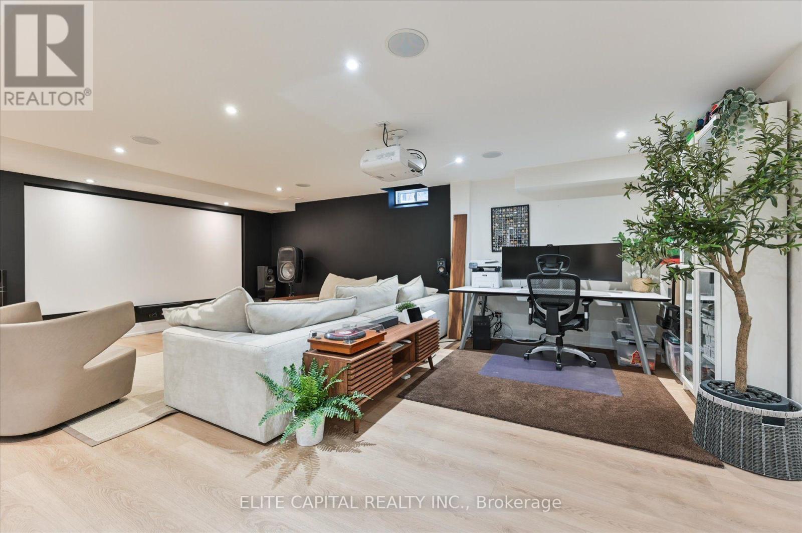 8 GOLD CREEK STREET - 22