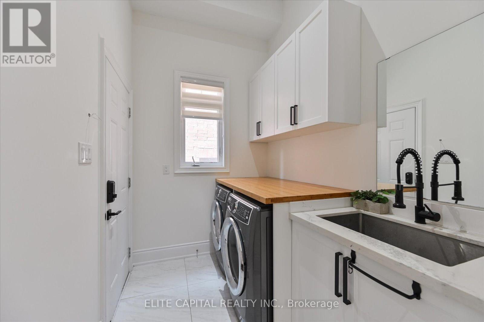 8 GOLD CREEK STREET - 25
