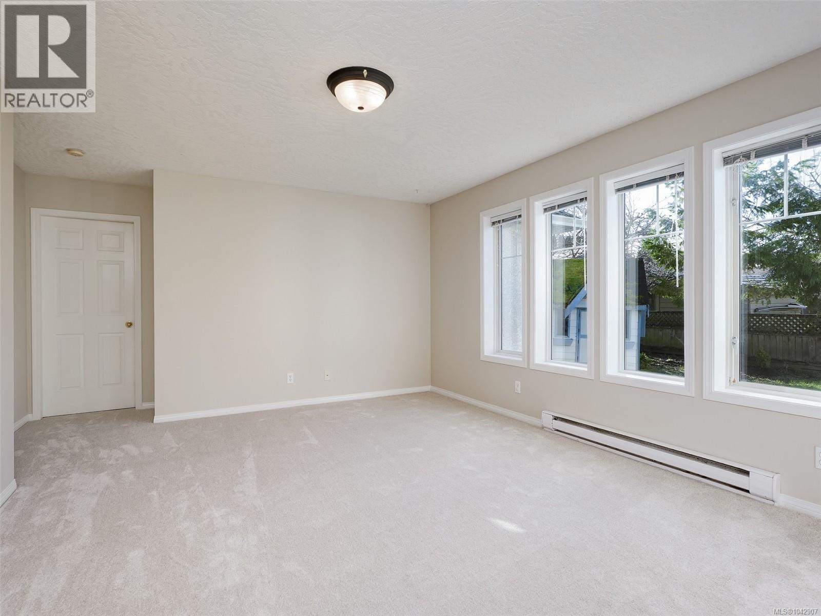 9524 Greenglade Rd - 11