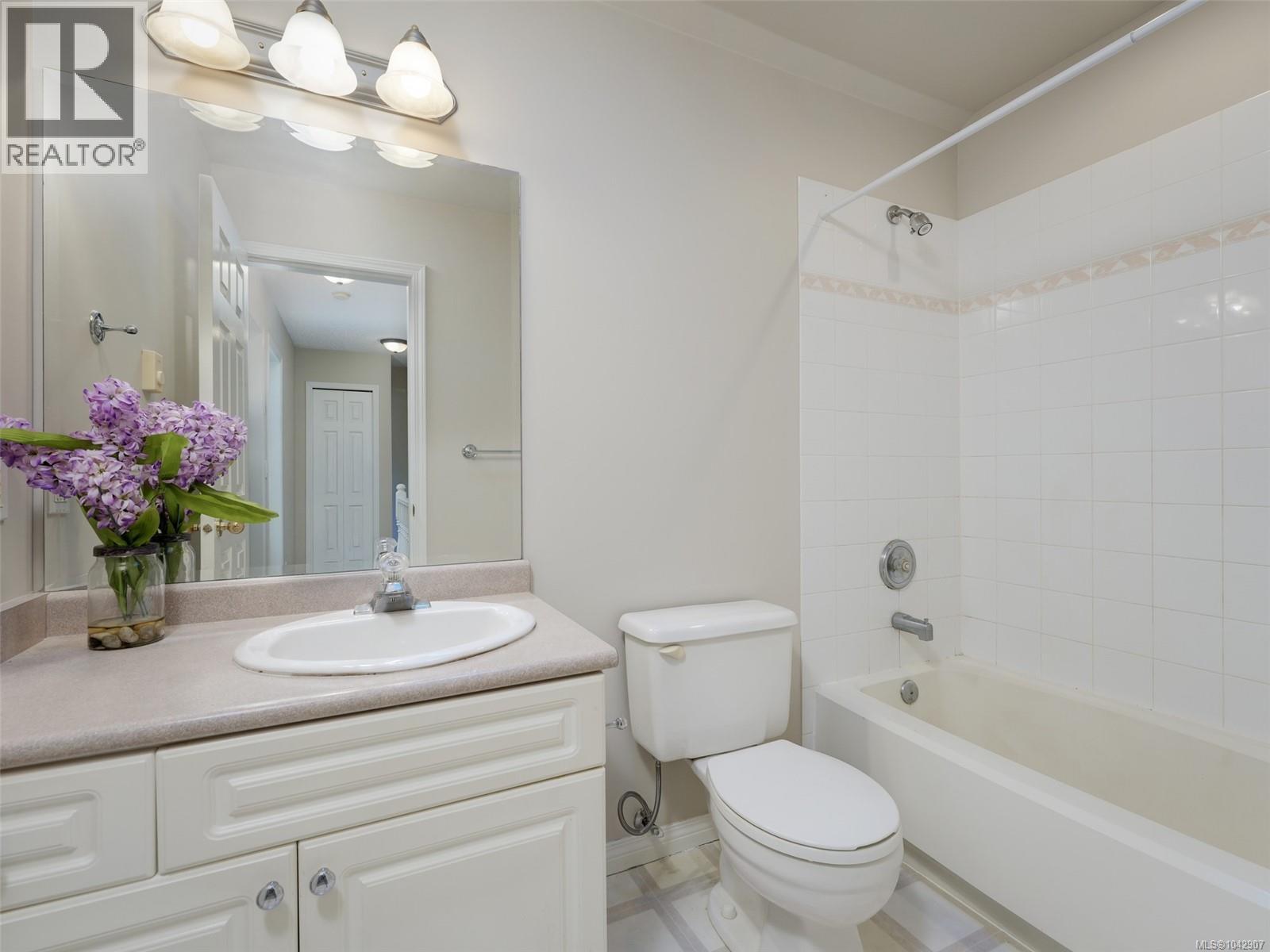 9524 Greenglade Rd - 17