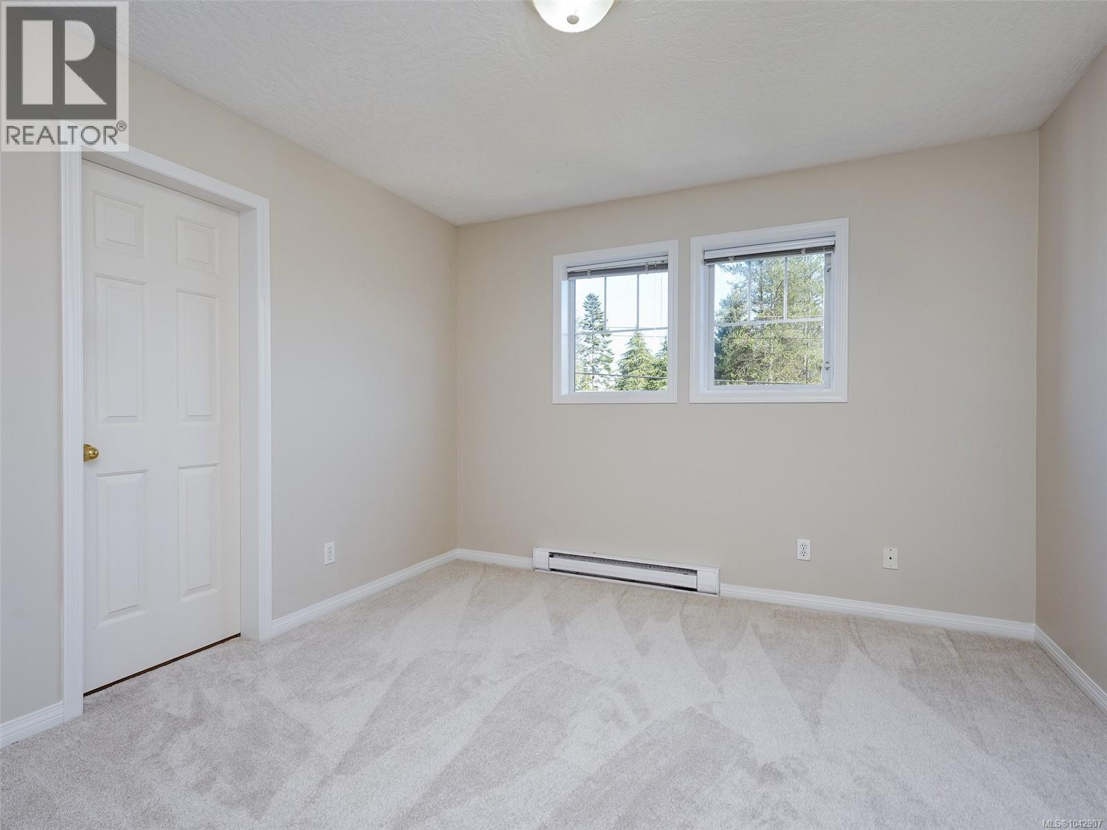 9524 Greenglade Rd - 18