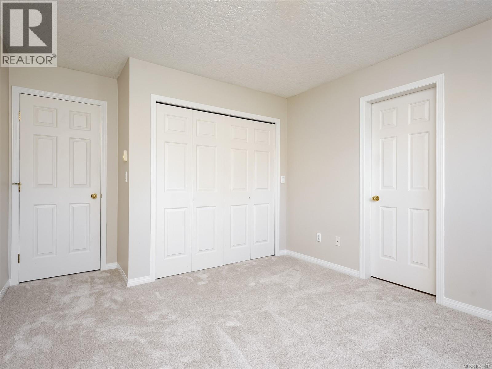9524 Greenglade Rd - 19