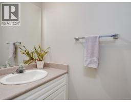 9524 Greenglade Rd, Sidney, BC V8L3T6 Photo 22