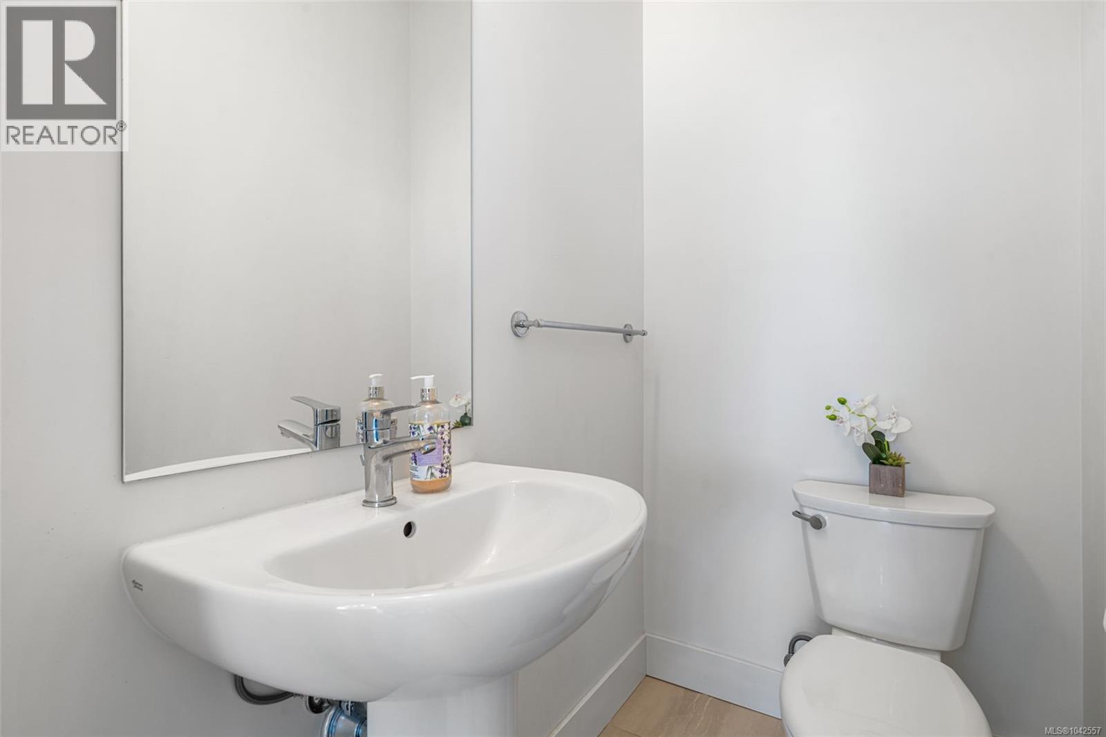 #52 370 Latoria Blvd - 15