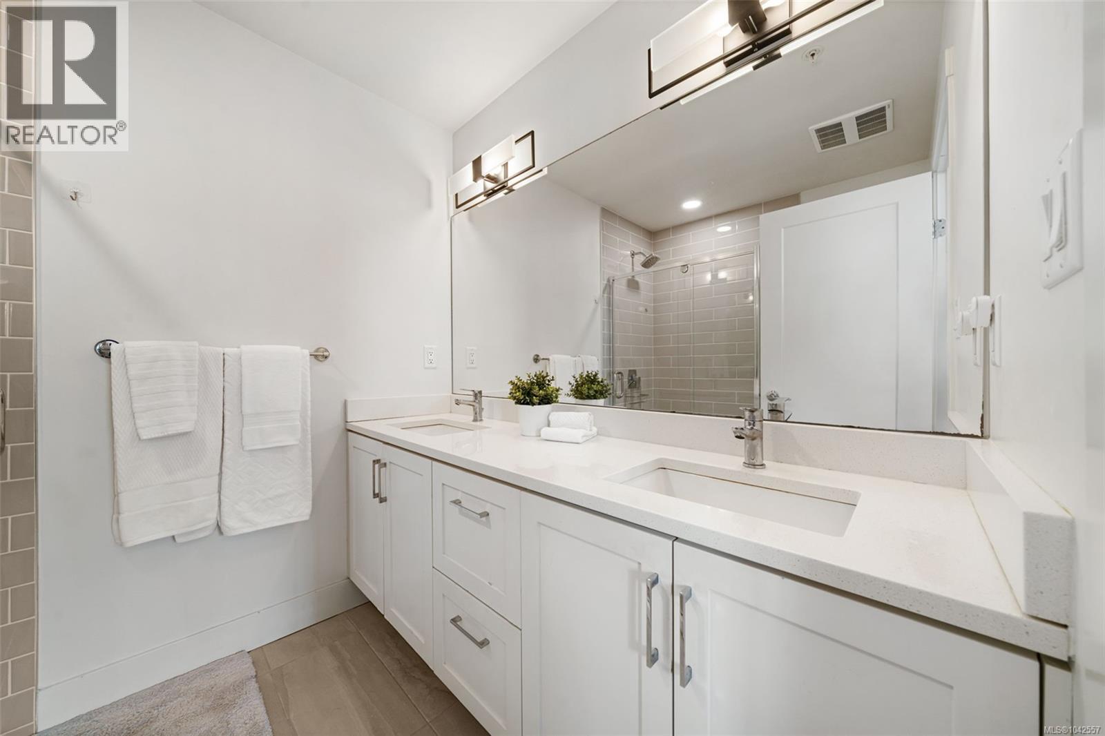 #52 370 Latoria Blvd - 21