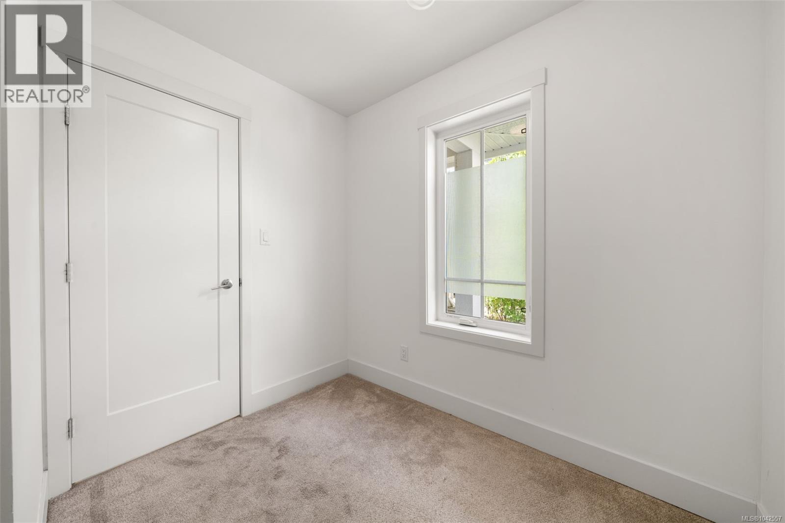 #52 370 Latoria Blvd - 28